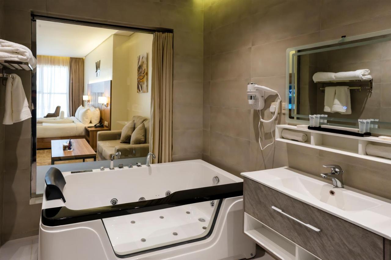 W Suites Hotel アブハ エクステリア 写真
