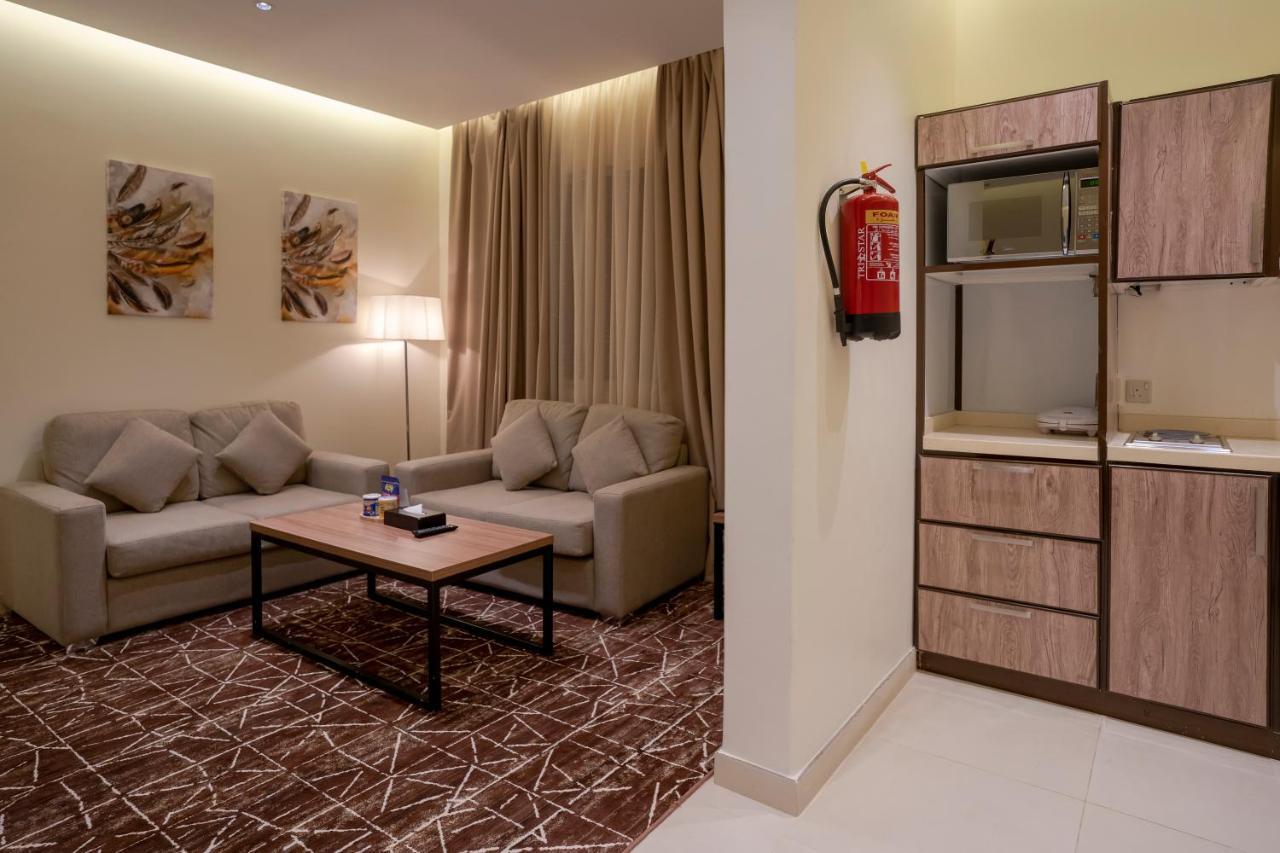 W Suites Hotel アブハ エクステリア 写真