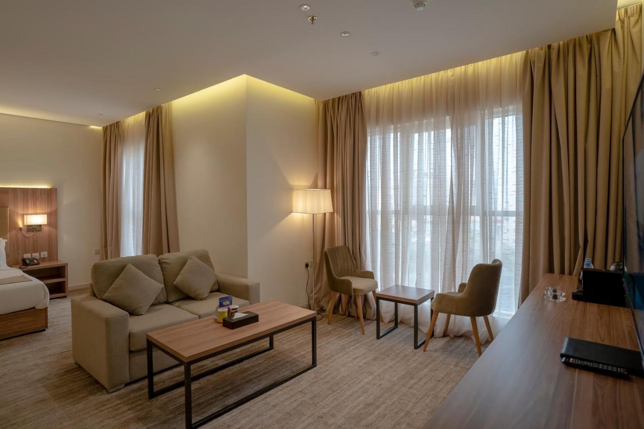 W Suites Hotel アブハ エクステリア 写真